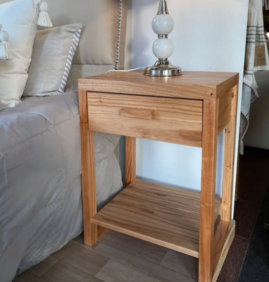 Mesa de Luz "Magui"